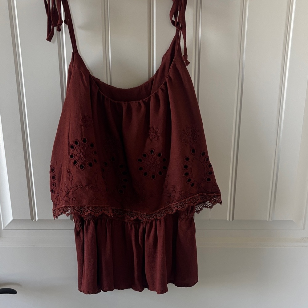 Women’s Sleeveless Eyelet Tie-Strap Top in Deep Burgundy